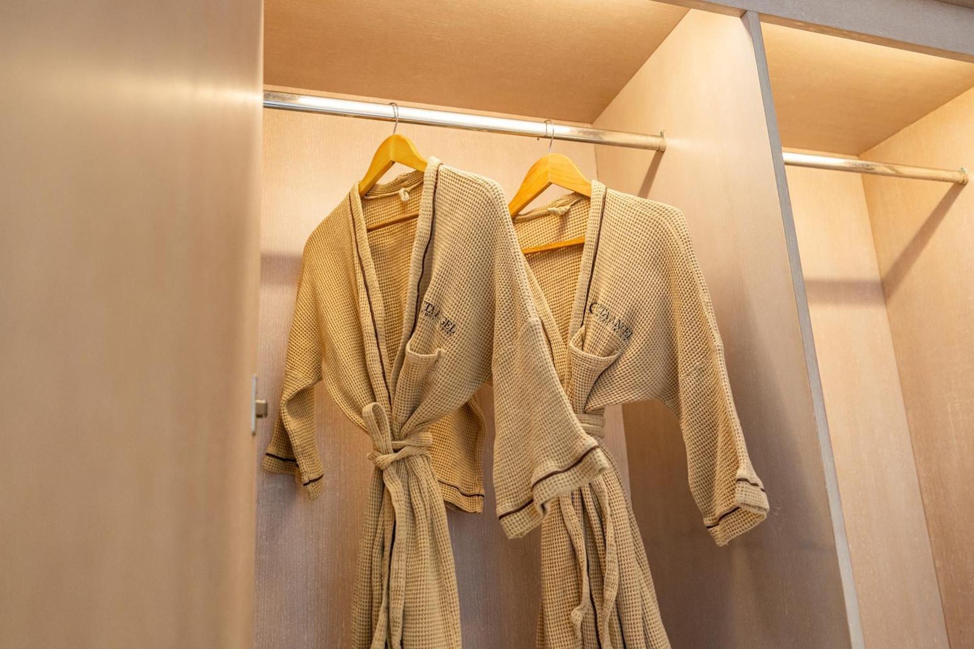 Kuta Angel Hotel エクステリア 写真