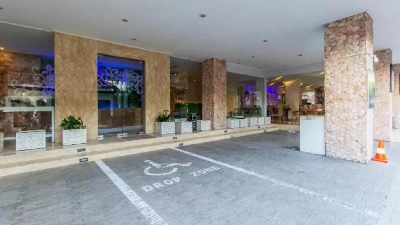Kuta Angel Hotel エクステリア 写真